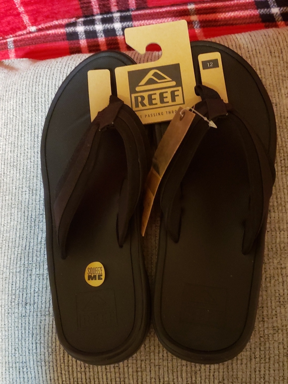 Reef Phoenix Men’s Black Flip-Flop Sandals - Cushioned Thong. NWT Sz 12
